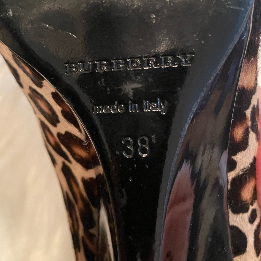 Burberry Leopard Wedge Heels with Maroon Tassels -  sz 38 - Picture 5 of 6